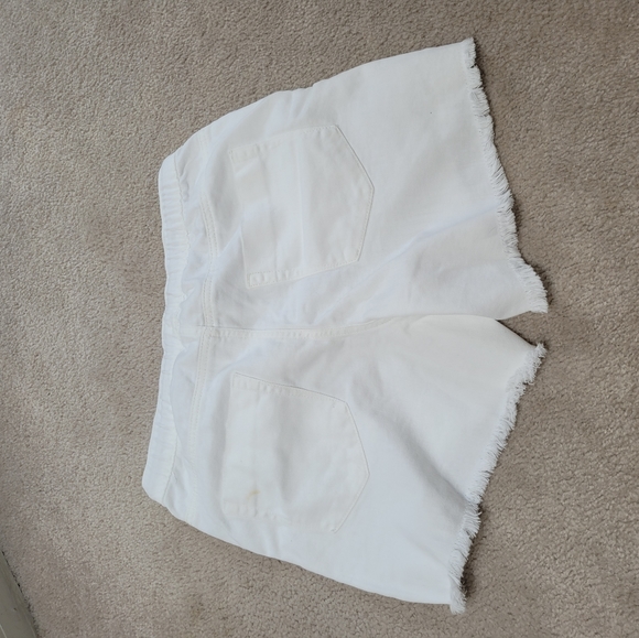 Aerie White Denim Distressed Shorts - Picture 2 of 6